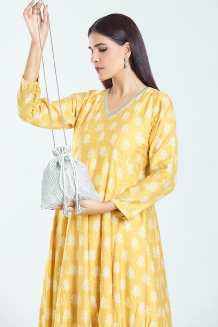 Lovetobag Cutdana Embroidered Potli Bag 