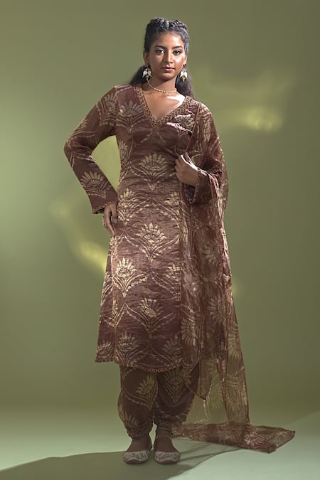 Aurul Floral Pattern Kurta Set 