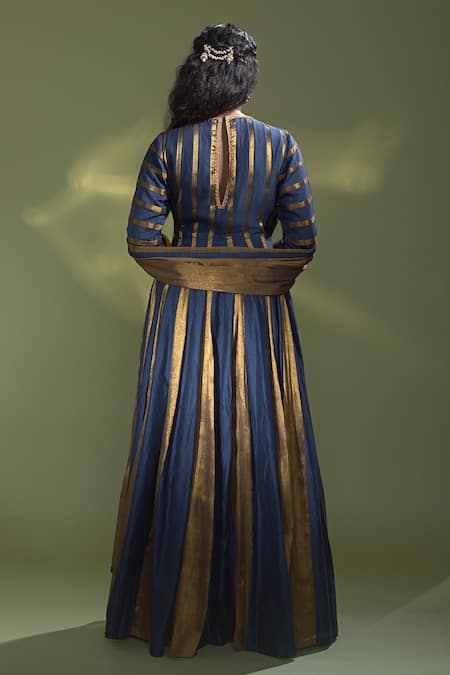 Aurul Lace Detailed Neckline Anarkali With Dupatta 