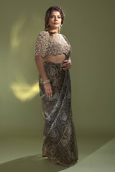 Buy_Aurul_Blue Net, Silk, Linen Pearls Round Neck Floral Pattern Saree With Blouse _Online_at_Aza_Fashions