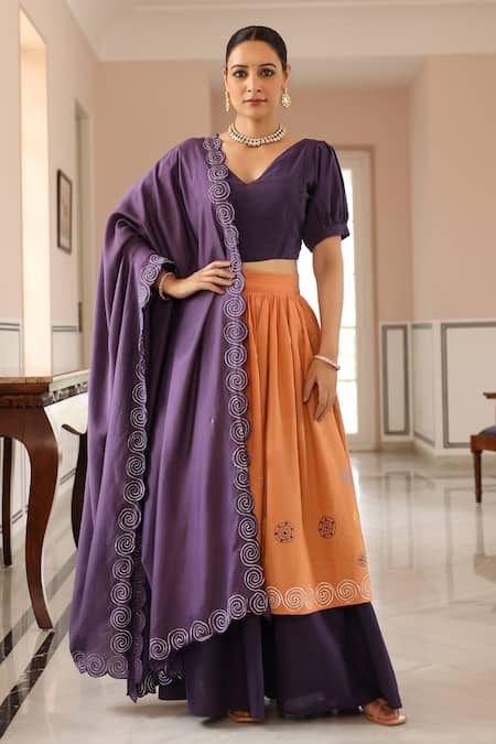 Pheeta Amber Hand Painted Lehenga Set 