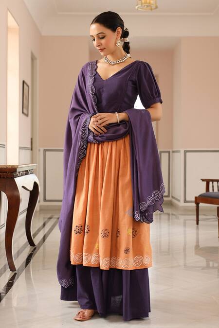 Buy_Pheeta_Orange Lehenga And Blouse Cotton Hand Painted V Neck Amber Set_Online_at_Aza_Fashions