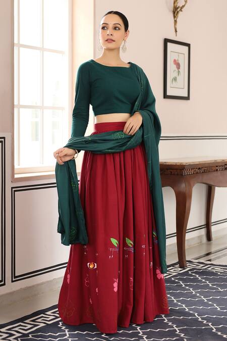 Buy Pheeta Red Cotton, Muslin Embroidery Boat Neck Mala Hand Painted Lehenga Set Buy_Pheeta_Red Cotton, Muslin Embroidery Boat Neck Mala Hand Painted Lehenga Set