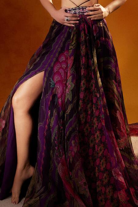 Mahima Mahajan_Purple Organza Sequins, Embroidery Scoop Shab Floral Print Lehenga With Blouse _Online_at_Aza_Fashions