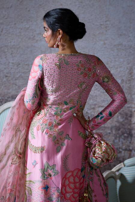 Mahima Mahajan Pink Silk, Chanderi Embroidery, Mirrors Subah Floral Print Kurta With Dupatta Online at Aza Fashions Mahima Mahajan_Pink Silk, Chanderi Embroidery, Mirrors Subah Floral Print Kurta With Dupatta _Online_at_Aza_Fashions