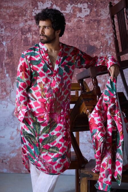 Mahima Mahajan Pink Satin, Organza, Cotton Apurva Gardenia Print Kurta With Pant Online at Aza Fashions Mahima Mahajan_Pink Satin, Organza, Cotton Apurva Gardenia Print Kurta With Pant _Online_at_Aza_Fashions