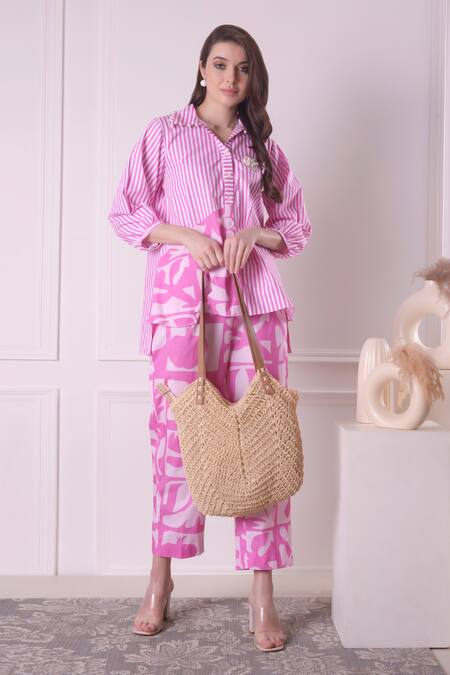 Surabhi Arya_Pink Cotton Embroidery Collared Floral Stripe Print Shirt And Pant Set _Online_at_Aza_Fashions