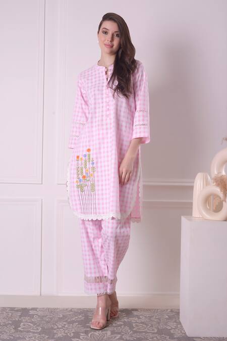 Buy_Surabhi Arya_Pink Cotton Embroidery Round Neck Checkered Floral Tunic And Pant Set _Online_at_Aza_Fashions