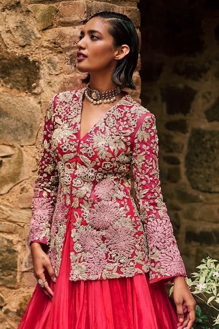 Bhumika Sharma_Pink Organza, Net Embroidery V-neck Farasha Lehenga With Flower Jacket _at_Aza_Fashions