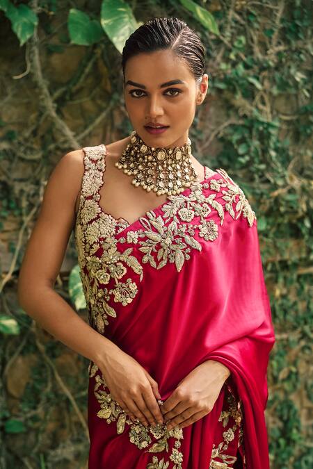Bhumika Sharma Red Satin, Net, Silk Embroidery V-neck Flower Saree With Blouse Online at Aza Fashions Bhumika Sharma_Red Satin, Net, Silk Embroidery V-neck Flower Saree With Blouse _Online_at_Aza_Fashions