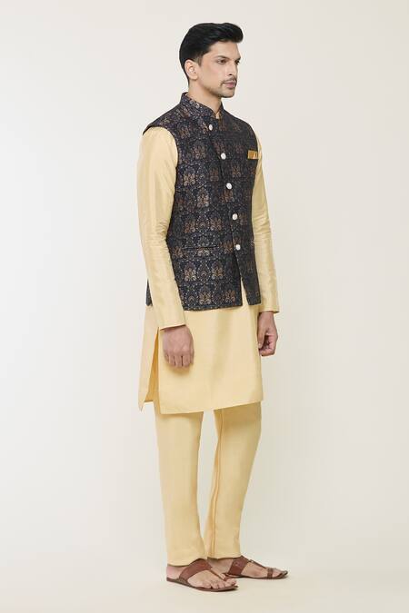 Arihant Rai Sinha_Blue Jacquard Embroidery Nehru Jacket With Floral And Paisley Patterns _Online_at_Aza_Fashions