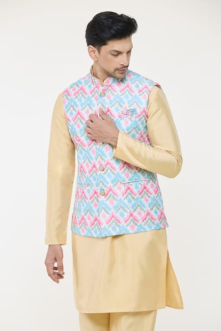 Arihant Rai Sinha_Cream Silk Multi Color Chevron Nehru Jacket _at_Aza_Fashions