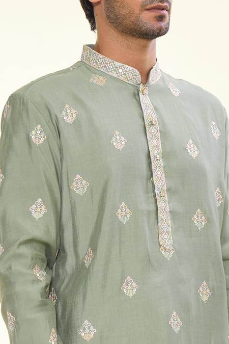 Arihant Rai Sinha_Green , Organza Sequins Fleur Crest Embroidered Kurta With Churidar _at_Aza_Fashions