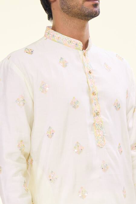 Buy_Arihant Rai Sinha_Cream Silk, Acrylic, Cotton Embroidery Florin Crest Kurta With Churidar 