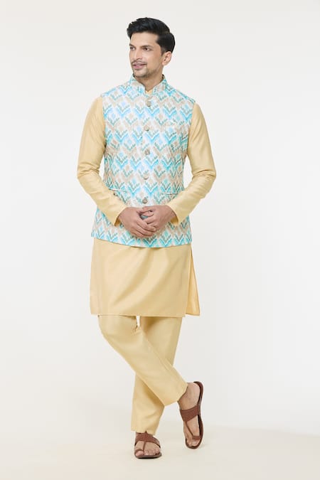 Arihant Rai Sinha Chevron Printed Bundi Kurta Set 