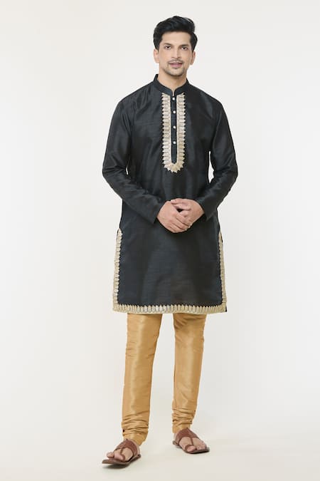 Arihant Rai Sinha Floral Lace Embellished Kurta Set 