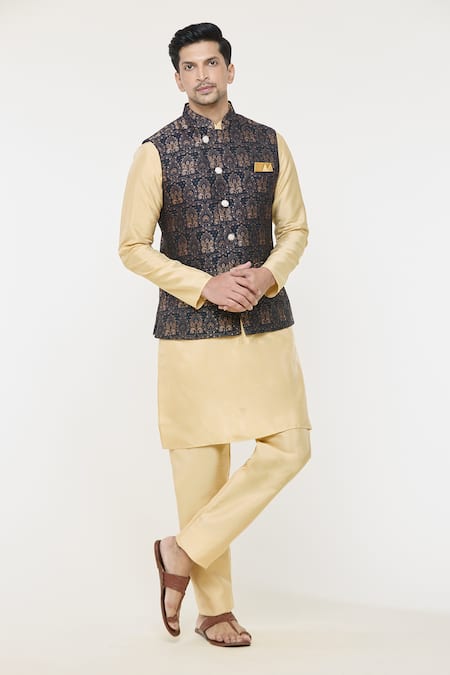 Arihant Rai Sinha Floral Woven Bundi & Kurta Set 