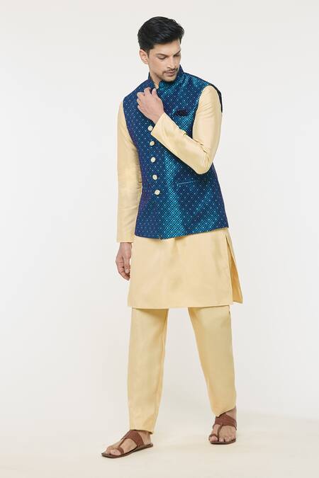 Buy_Arihant Rai Sinha_Blue Jacquard, Silk Diamonds Woven Bundi Set _Online_at_Aza_Fashions