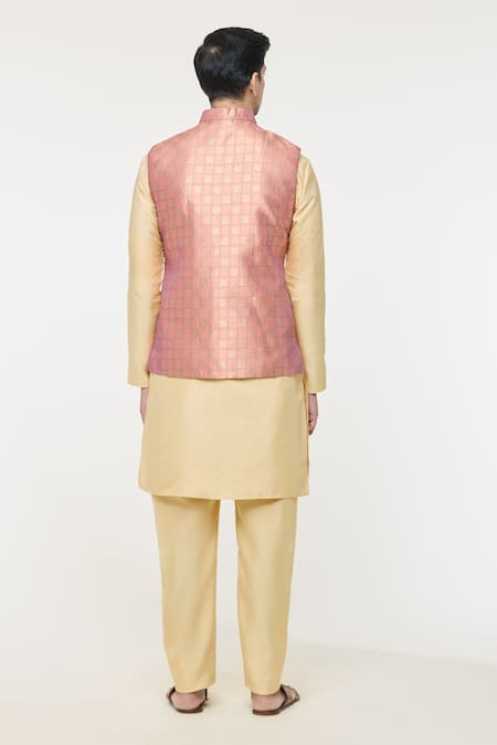 Shop Arihant Rai Sinha Pink Jacquard, Silk Embroidery Checkered Woven Bundi And Kurta Set at Aza Fashions Shop_Arihant Rai Sinha_Pink Jacquard, Silk Embroidery Checkered Woven Bundi And Kurta Set _at_Aza_Fashions