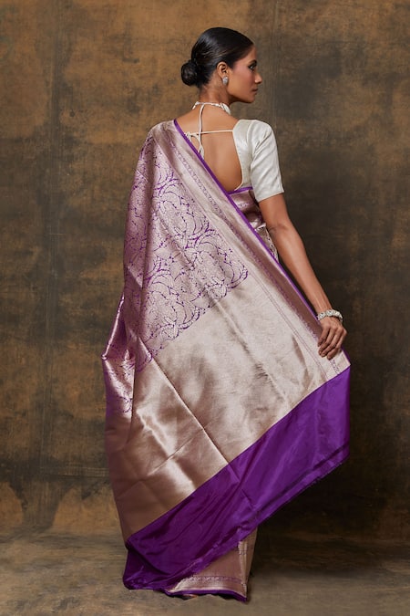 Vishwa By Pinki Sinha Banarasi Silk Vine Woven Saree With Running Blouse Piece 