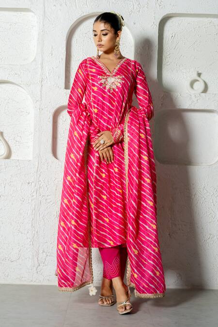 Yuvraani Jaipur_Pink Kota Doria, Cotton Patti, Diagonal Stripe Print Anarkali Set _Online_at_Aza_Fashions