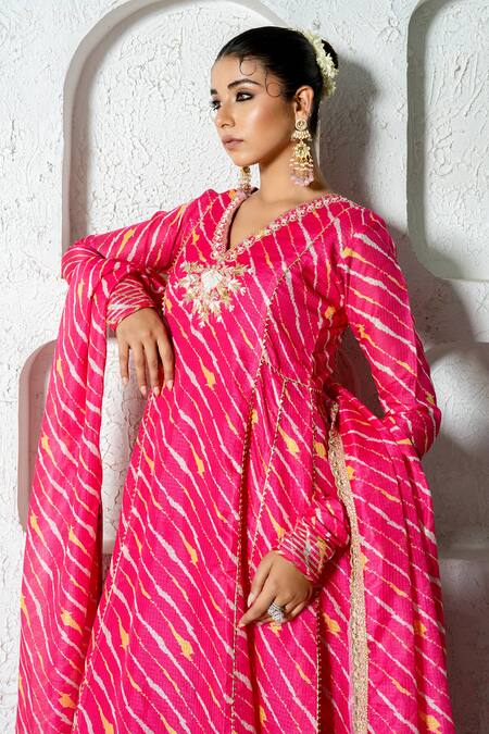 Yuvraani Jaipur_Pink Kota Doria, Cotton Patti, Diagonal Stripe Print Anarkali Set _at_Aza_Fashions