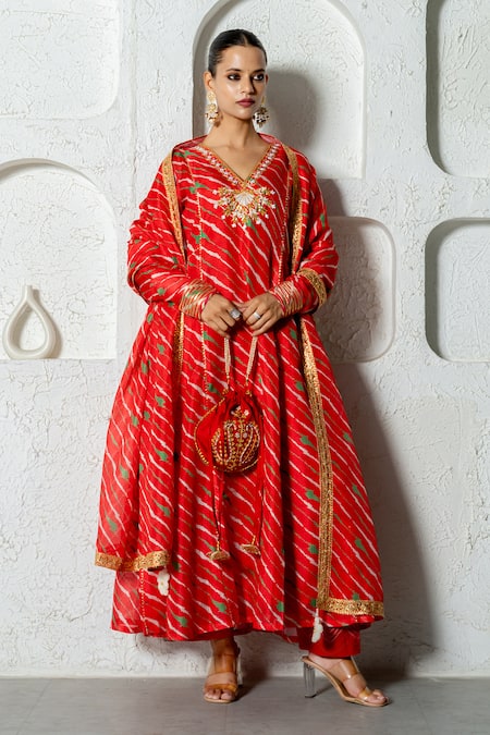 Buy_Yuvraani Jaipur_Red Kota Doria, Cotton Embroidery, Lace Diagonal Stripe Print Anarkali Pant Set _Online_at_Aza_Fashions
