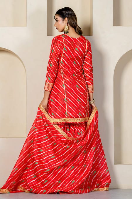 Yuvraani Jaipur_Red Kota Doria, Cotton Patti, Lace V-neck Stripe Printed Sharara Set _Online_at_Aza_Fashions