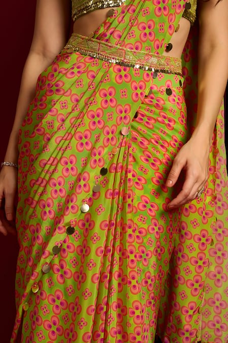 Shop Aayushi Maniar Pink Crepe, Silk, Georgette Beads, Geometric Floral Print Saree With Blouse Online at Aza Fashions Shop_Aayushi Maniar_Pink Crepe, Silk, Georgette Beads, Geometric Floral Print Saree With Blouse _Online_at_Aza_Fashions