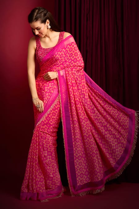 Aayushi Maniar Pink Crepe, Net Sequins, Cut Work Round Neck Geometric Floral Print Saree Set Online at Aza Fashions Aayushi Maniar_Pink Crepe, Net Sequins, Cut Work Round Neck Geometric Floral Print Saree Set _Online_at_Aza_Fashions