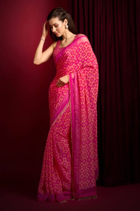 Buy Aayushi Maniar Pink Crepe, Net Sequins, Cut Work Round Neck Geometric Floral Print Saree Set Online at Aza Fashions Buy_Aayushi Maniar_Pink Crepe, Net Sequins, Cut Work Round Neck Geometric Floral Print Saree Set _Online_at_Aza_Fashions
