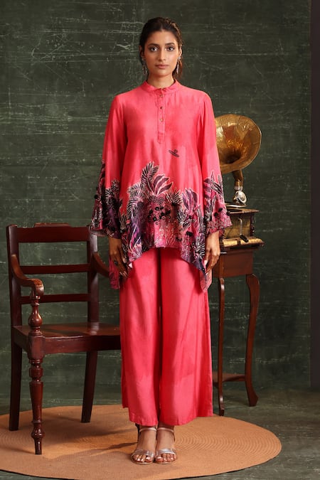 Buy_Soup By Sougat Paul_Pink Chanderi Sequins, Embroidery Collared Kaira Printed Kurta And Pant Set _Online_at_Aza_Fashions