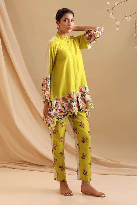 Soup by Sougat Paul Aarani Floral Border Embroidered Kurta & Pant Set 
