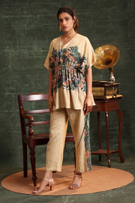 Soup By Sougat Paul_Beige Cotton Embroidery V-neck Floral Bloom Print Kaftan With Pant _Online_at_Aza_Fashions