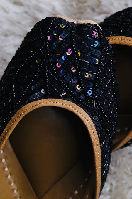 Loryphilory_Black Sitara Sequin Embellished Juttis_Online_at_Aza_Fashions