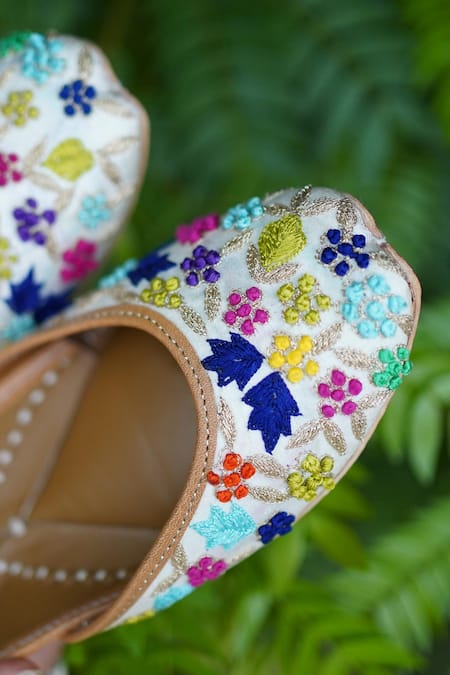 Loryphilory_Multi Color Satrangi Blossom Embroidered Juttis _Online_at_Aza_Fashions