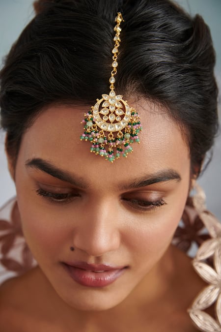 Paisley Pop Multi Color Floral Kundan Carved Maangtikka Online at Aza Fashions Paisley Pop_Multi Color Floral Kundan Carved Maangtikka _Online_at_Aza_Fashions
