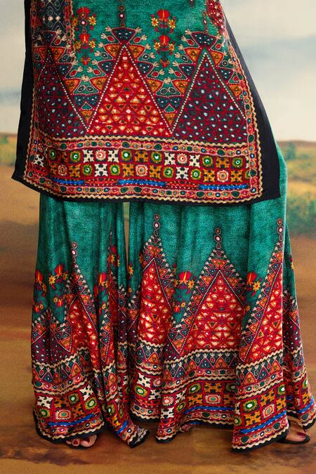 Rajdeep Ranawat Blue Silk Geometric Print Gharara at Aza Fashions Rajdeep Ranawat_Blue Silk Geometric Print Gharara _at_Aza_Fashions