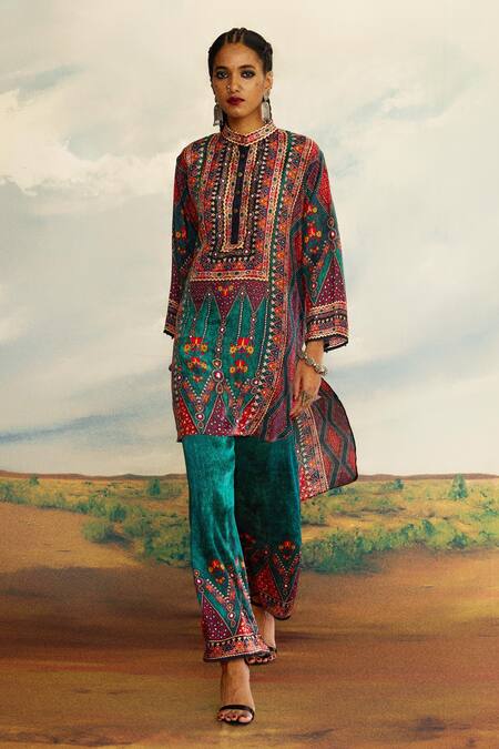 Buy_Rajdeep Ranawat_Blue Silk Embroidery Mandarin Collar Baaka Printed Asymmetric Kurta 