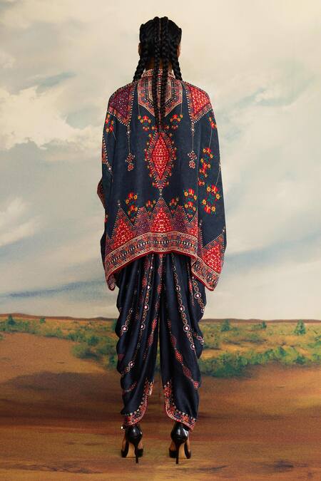 Shop_Rajdeep Ranawat_Grey Silk Embroidery Bandeau Neck Chanel Printed Asymmetric Kurta _at_Aza_Fashions