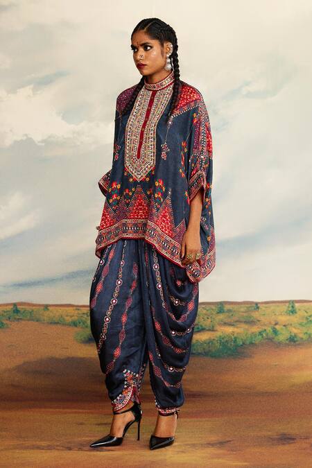 Buy_Rajdeep Ranawat_Grey Silk Embroidery Bandeau Neck Chanel Printed Asymmetric Kurta _Online_at_Aza_Fashions