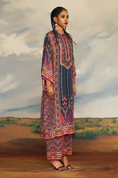 Shop_Rajdeep Ranawat_Grey Silk Embroidery Bandeau Neck Gayatri Printed Long Kurta _Online_at_Aza_Fashions