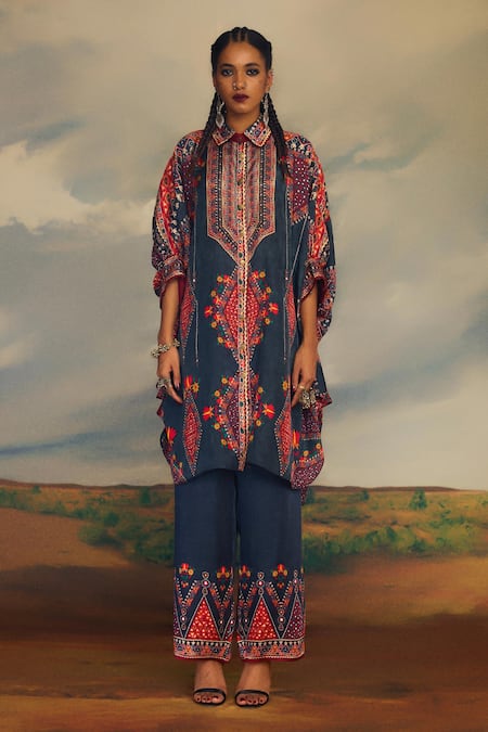 Rajdeep Ranawat Kamara Bloom Mural Print & Embroidered Tunic 