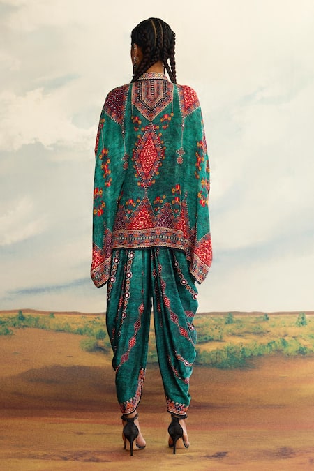 Shop_Rajdeep Ranawat_Green Silk Mirrors, Embroidery Bandeau Neck And Thread Kurta _at_Aza_Fashions