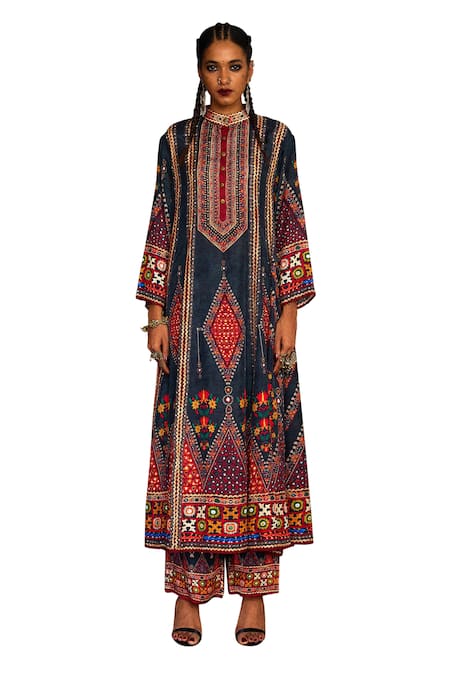 Rajdeep Ranawat_Grey Silk Embroidery Bandeau Neck Ada Anarkali _Online_at_Aza_Fashions