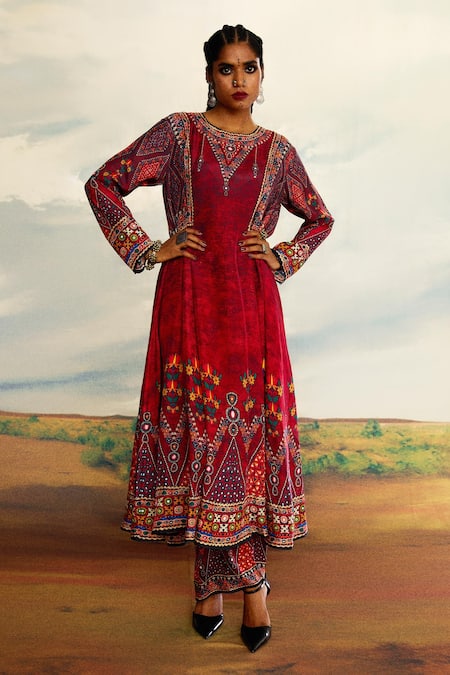 Buy_Rajdeep Ranawat_Red Silk Embroidery Round Neck Amelia Panelled Flared Tunic 