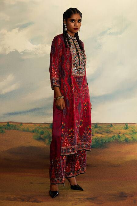 Shop_Rajdeep Ranawat_Red Silk Embroidery Bandeau Neck Champa Abstract Print Kurta 
