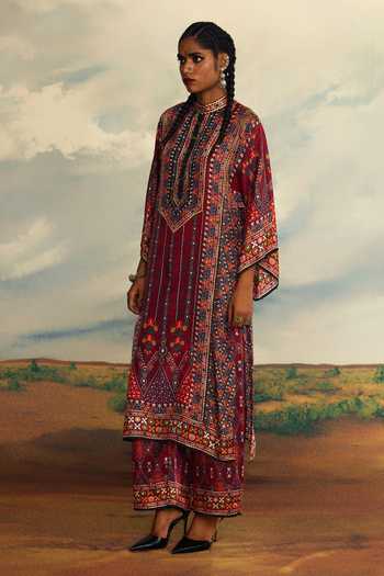 Shop_Rajdeep Ranawat_Red Silk Bandeau Neck Gayatri Printed Kurta _Online_at_Aza_Fashions