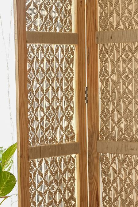 Buy_Karighar_Off White Mango Wood, Natural Cotton Thread Woodknot Folding Screen And Divider_Online_at_Aza_Fashions