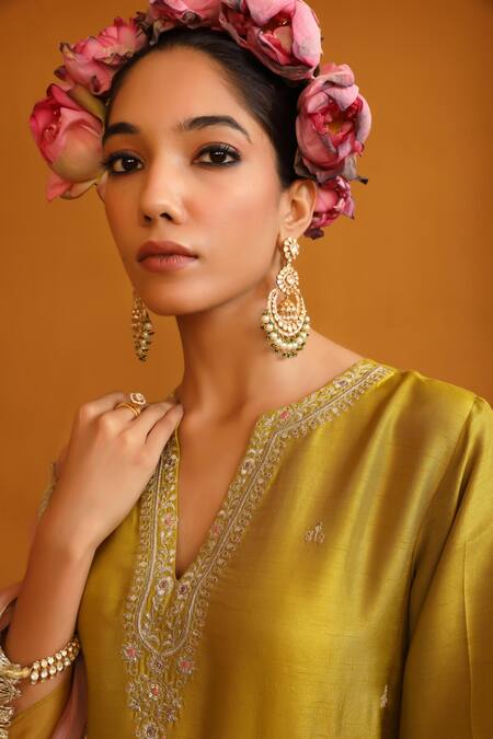 Shop_Omana By Ranjana Bothra_Green , Organza, Bamboo Sequins, Zari, Shehnaz Floral Kurta Pant Set _Online_at_Aza_Fashions